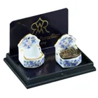 001.669/5 - 2 salt containers, one with metal lid - golden onion decoration