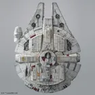 01211 - Bandai Millennium Falcon - Modellbausatz, 196 Teile, ab 13 Jahre